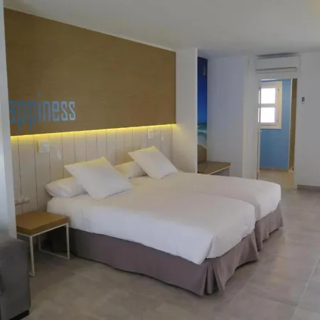 Lbl Studio With Half Board, Wifi, By The Sea