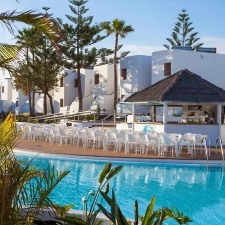 Apartman Lbl Studio With Half Board, Wifi, By The Sea Corralejo
