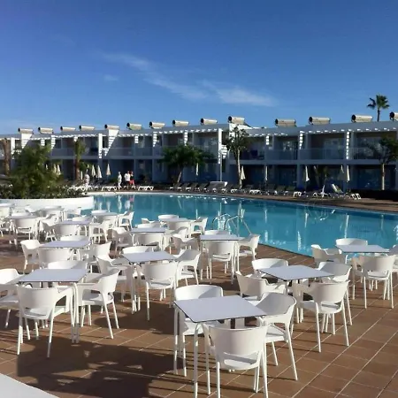 Lbl Studio With Half Board, Wifi, By The Sea Corralejo