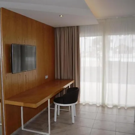 Lbl Studio With Half Board, Wifi, By The Sea Appartement *
