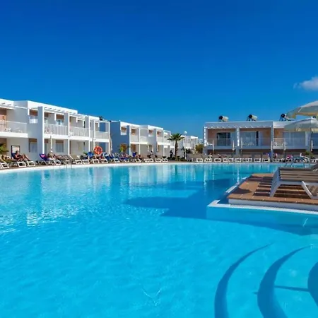 Lbl Studio With Half Board, Wifi, By The Sea * Corralejo